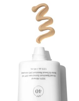 supergoop-mattescreen-spf-40-applicator